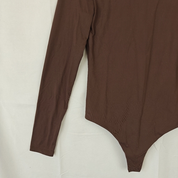 Nuuds Crew Scoop Neck Long Sleeve Bodysuit In Coffee Brown Size Small - Picture 4 of 10